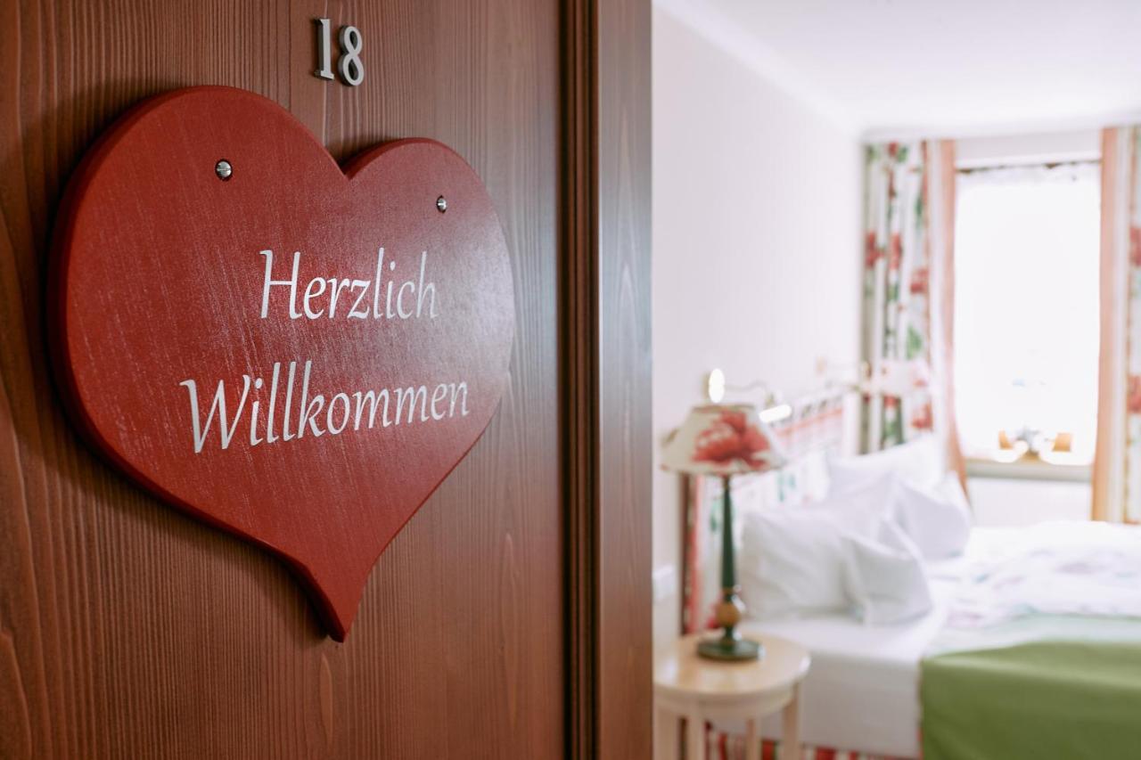 Romantik Hotel & Restaurant Hirsch Sonnenbühl Dış mekan fotoğraf