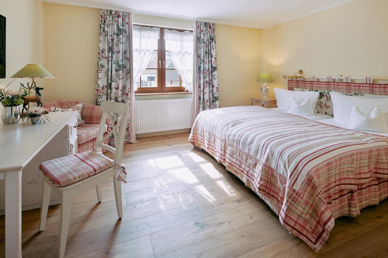 Romantik Hotel & Restaurant Hirsch Sonnenbühl Dış mekan fotoğraf